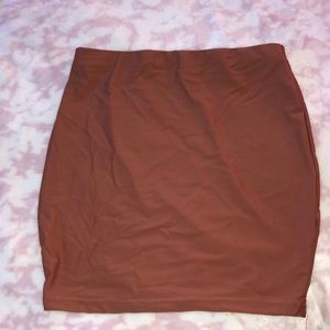 Windsor pencil skirt